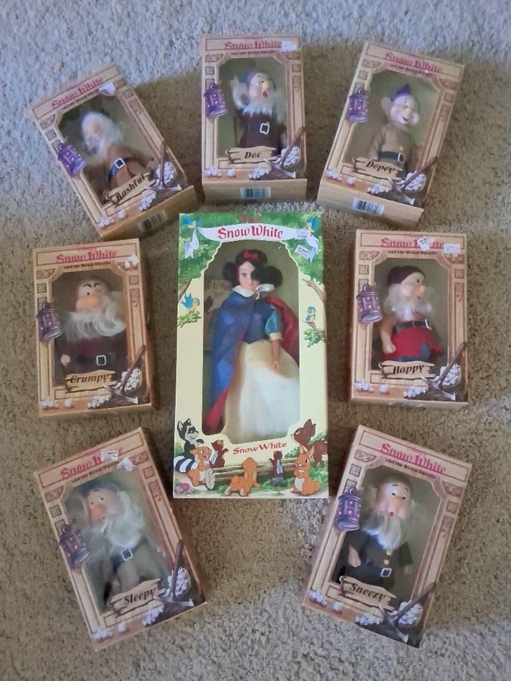 1980's Disney Snow White & 7 Dwarfs ~ Bikin Doll Figures ~ Set of 8
